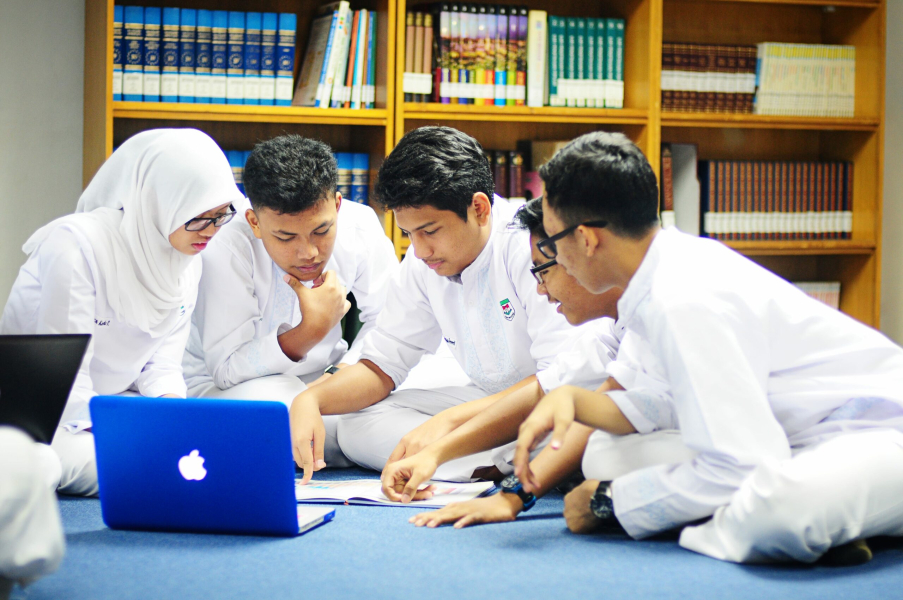 7 Kunci Sukses Belajar Programming untuk Anak SMK Jurusan RPL